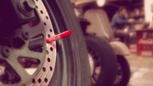 The Disc Roll & Lock